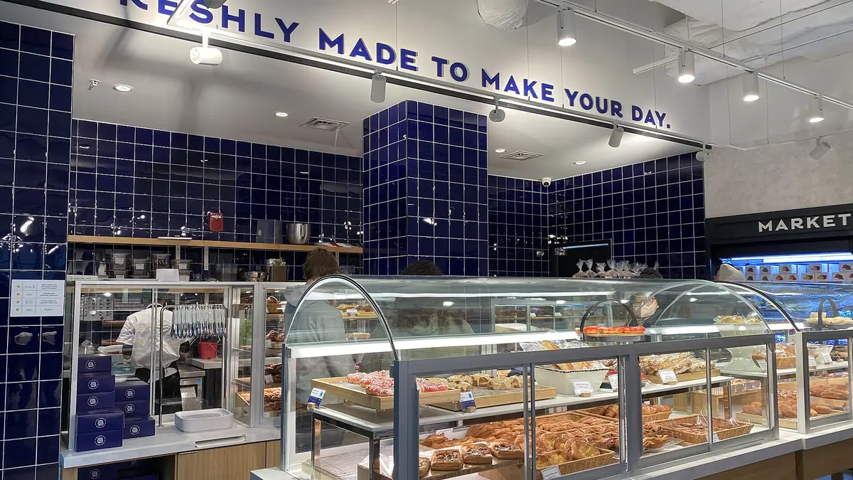 Two Magpies Bakery – artisan bakery in Southwold town centre